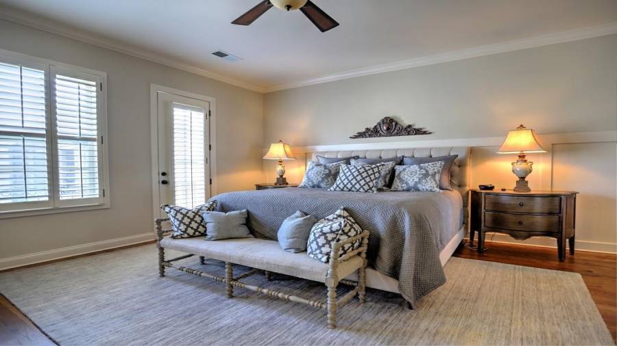 Example of furnished ownersuite