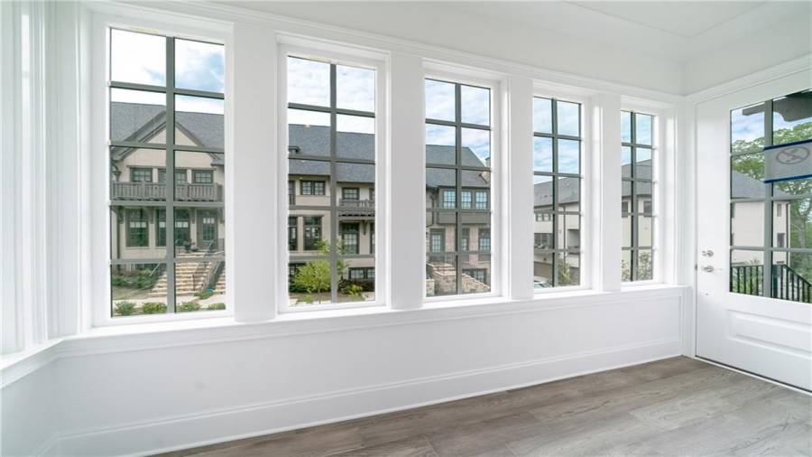 Flex space on main level