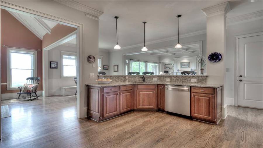 Open concept with views to Family Room, Breakfast area, breakfast bar and Keeping Room.