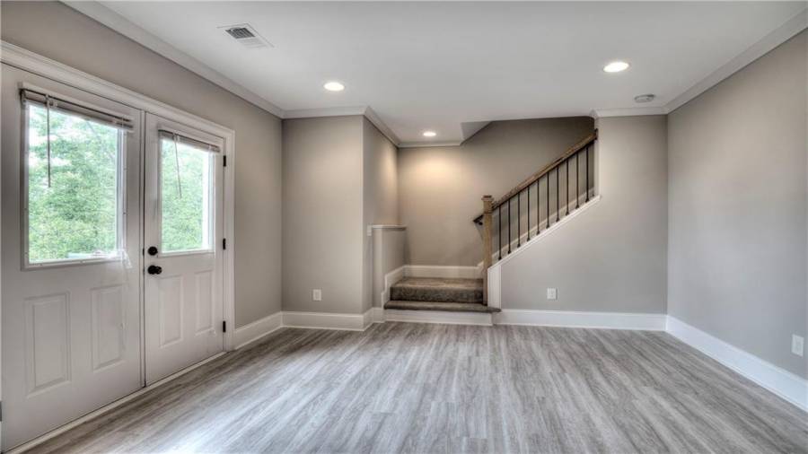 Terrace Level 2 with exterior entry to backyard.