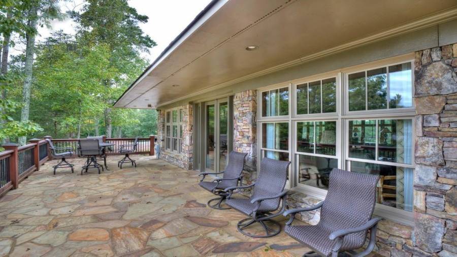 Clubhouse Patio is perfect for happy hour with friends