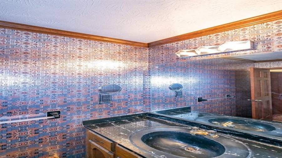 Main level half bath