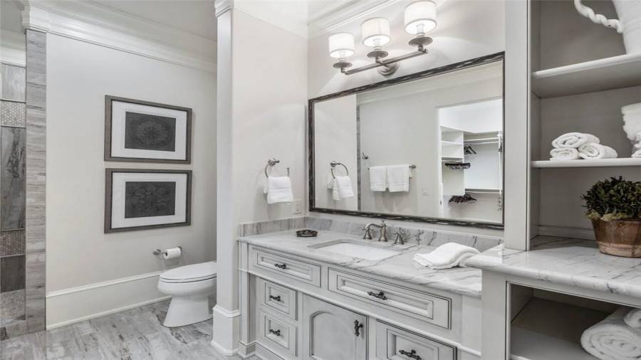 Upstairs guest bath.