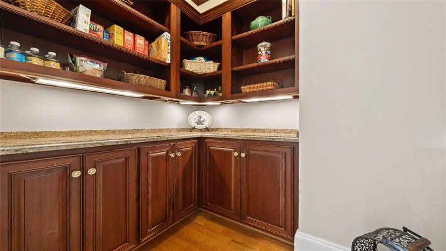 Close up of your pantry!