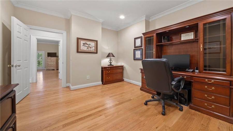 Everyone needs an in-home office!