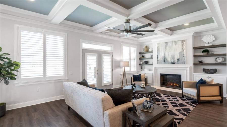 Elegant, Simple and Understated.........