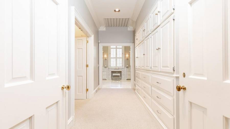 Primary Bedroom - Dressing Room