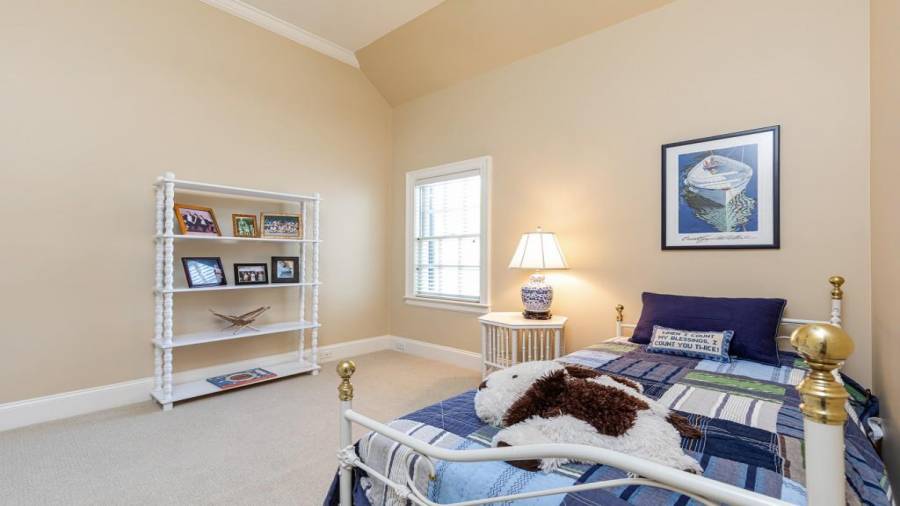 Upstairs Bedroom 4 of 5