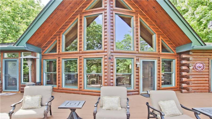 The beauty of this home is not just reserved for the view. It can be found in the architecture of the home as well.