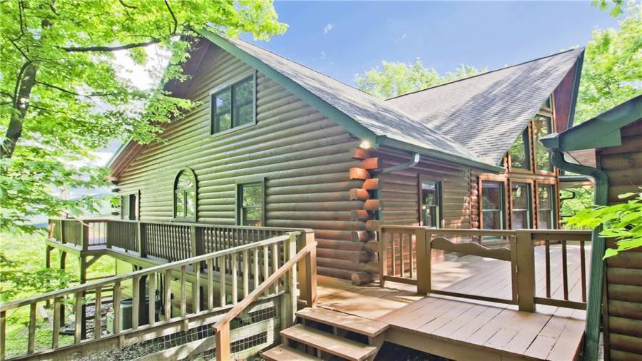 View of the home from the left side.