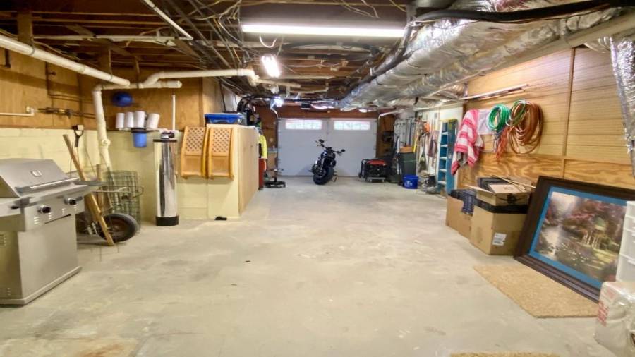 There is even more storage in the 4th Car Garage area, which is deep enough to park multiple items