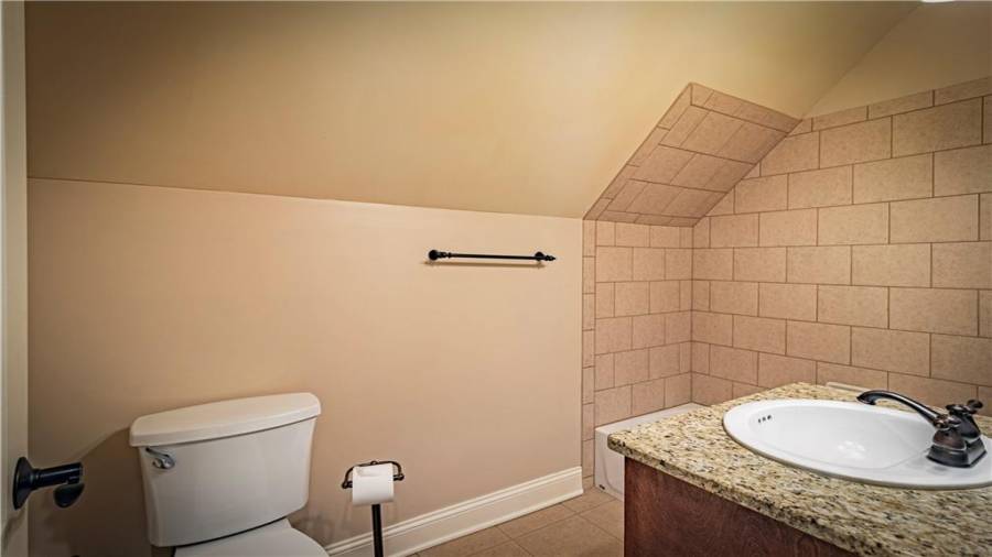 Full bath in Bonus Room.