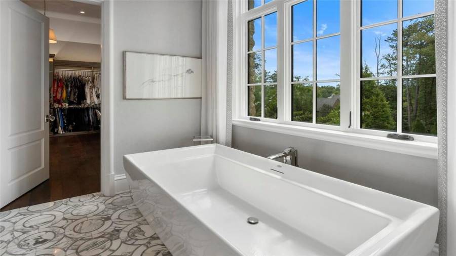 Soaking tub with incredible views.