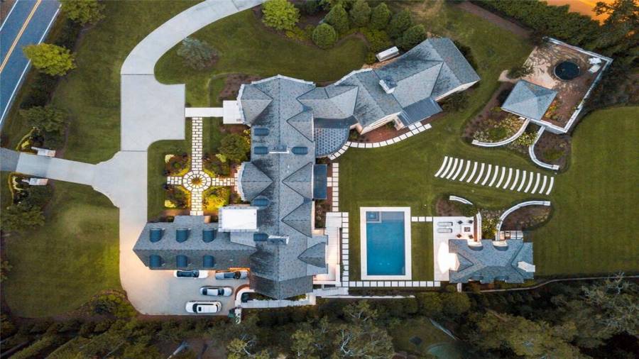 And beautifully lit in the evening!