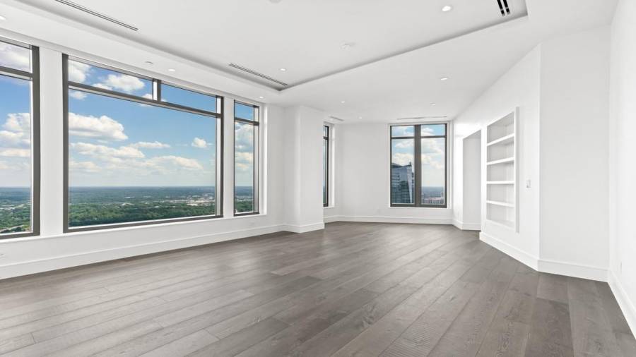 Primary Suite Bedroom.