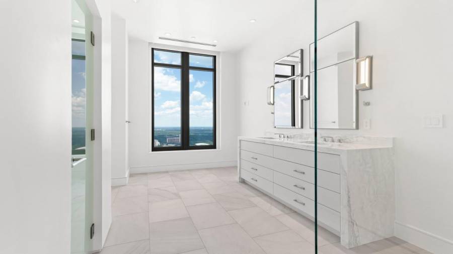 Ensuite for Bedroom #3.