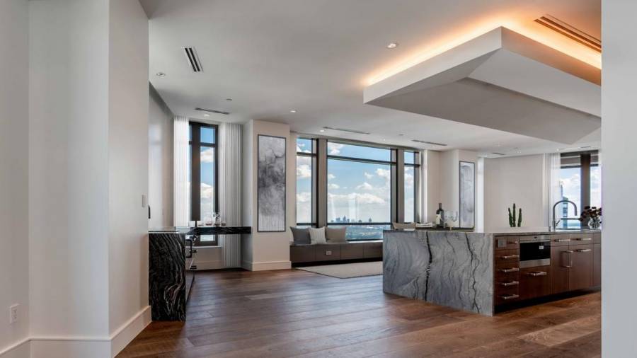 Virtually Staged Representation.