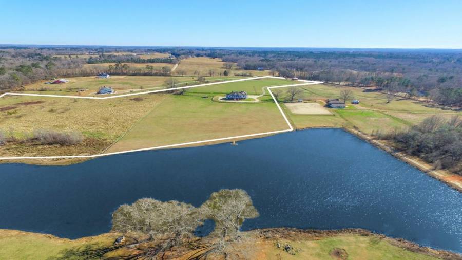 Approx outline of combined Lots 9, 10, 11