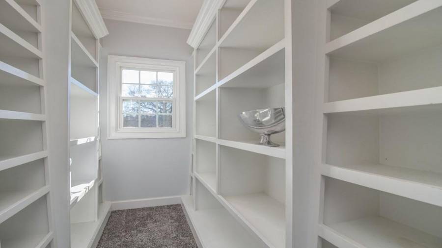 Walk In Pantry