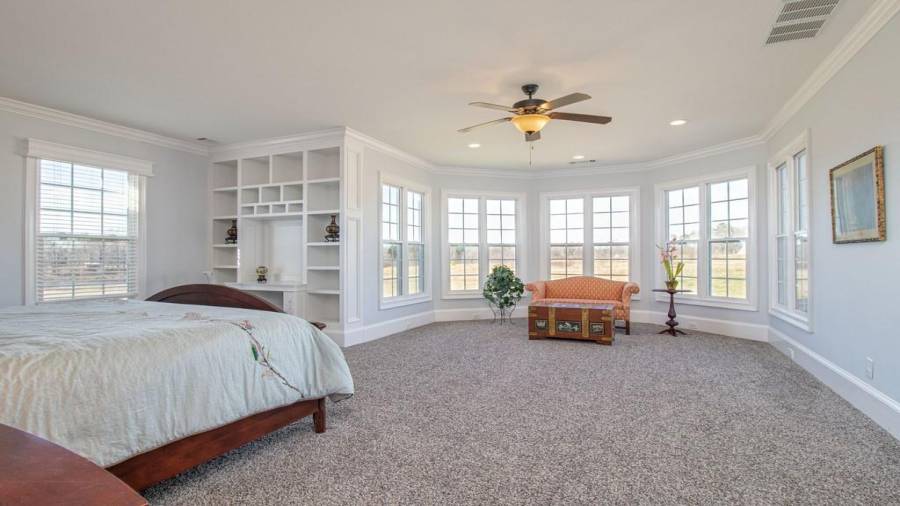 Owners Suite - Main Level