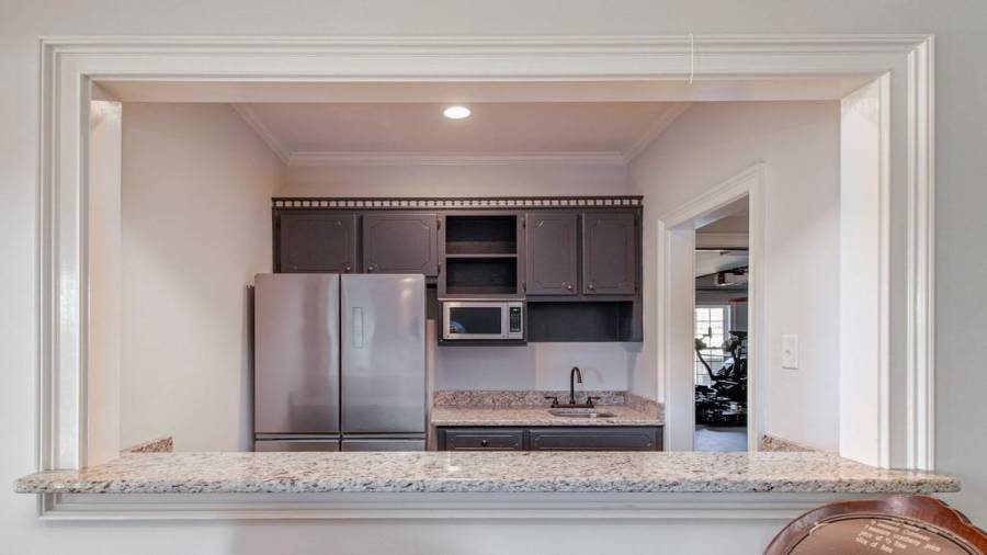 Lower Level - Kitchenette