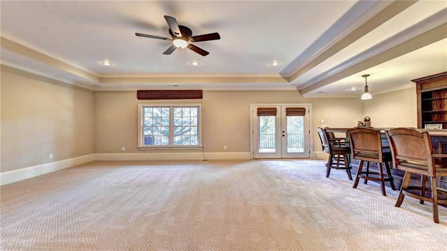 Office / Additional space on basement level