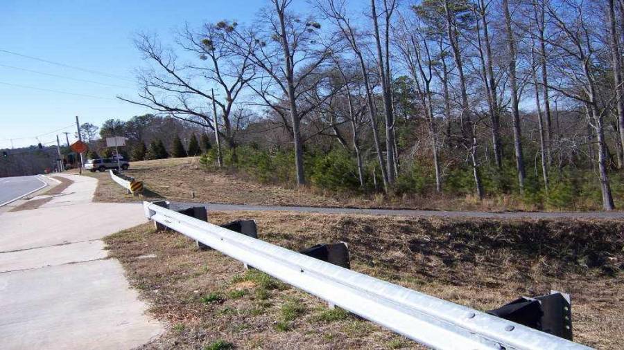 3053 Gravel Springs Rd site includes all utilities plus curb cuts on Cedar Glade Lane and Gravel Springs Rd / SR 324