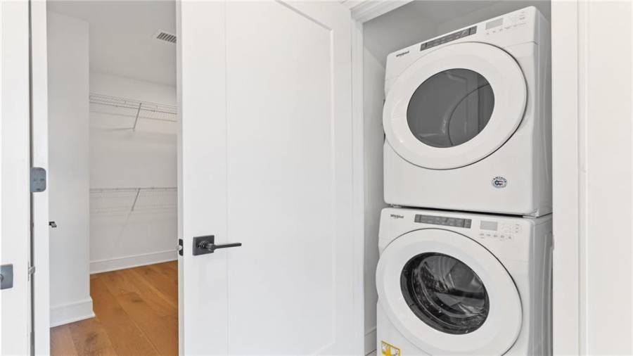 Whirlpool Washer/Dryer Included
