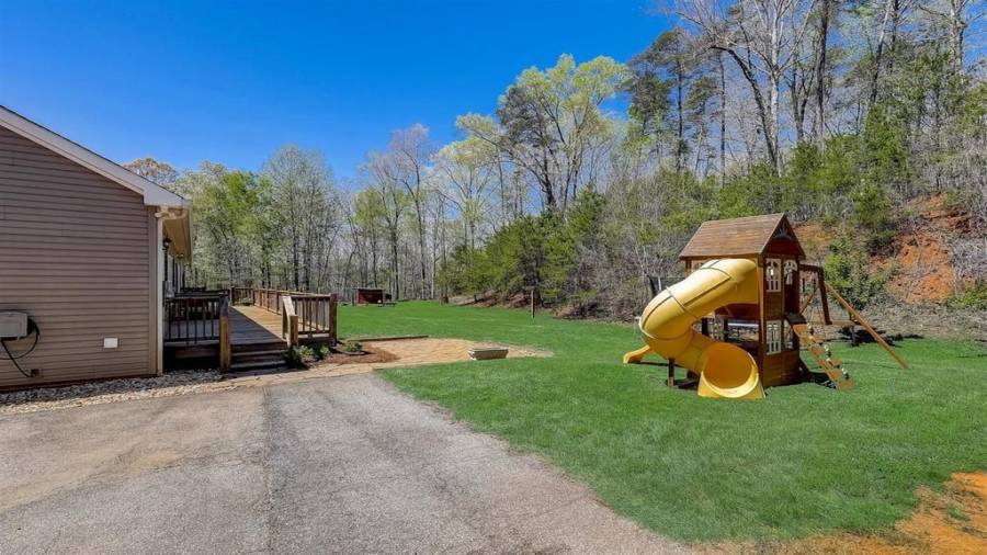 6244 Grant Ford Road - View of Yard