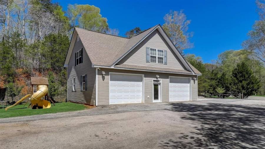 6244 Grant Ford Road - Detached Garage