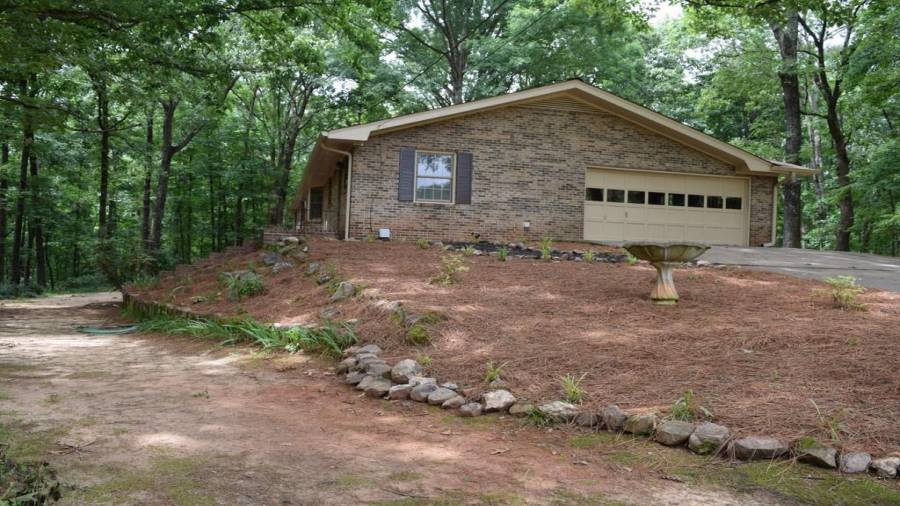 Easy access to basement level