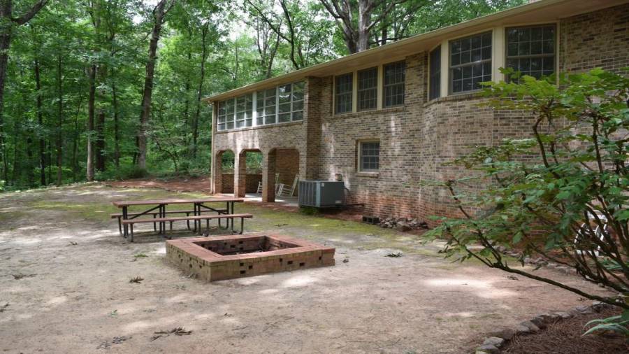 Fire Pit and Outdoor Entertaining