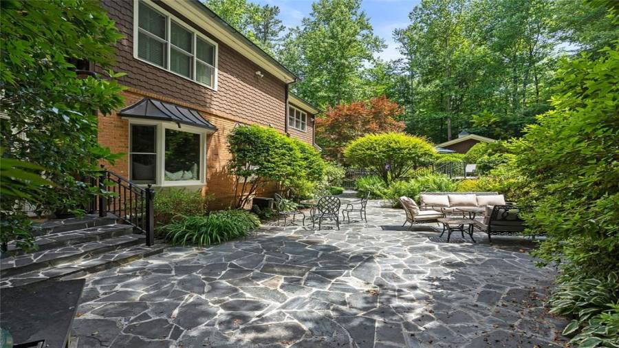 Large outdoor patio perfect for entertaining