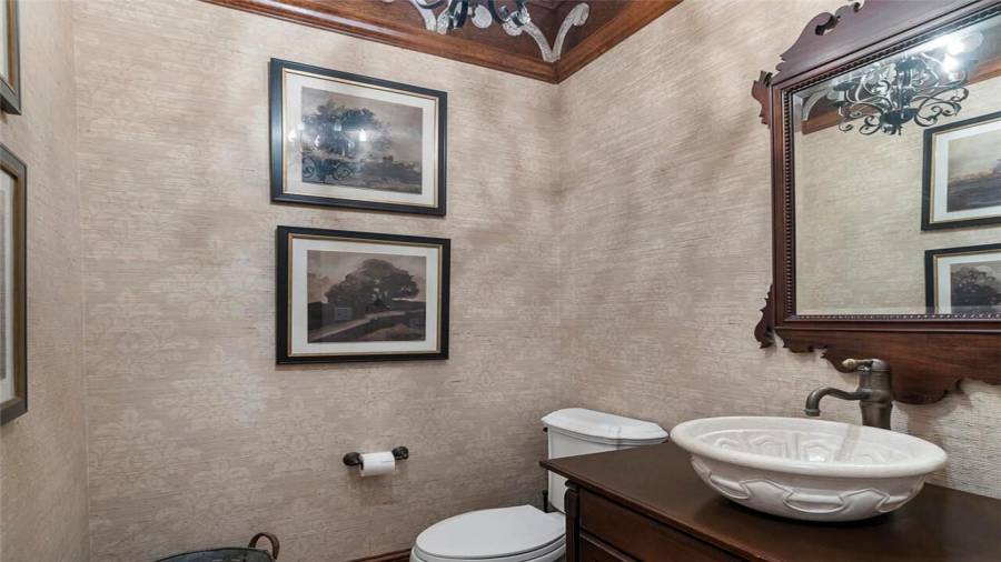 Updated half bath off kitchen