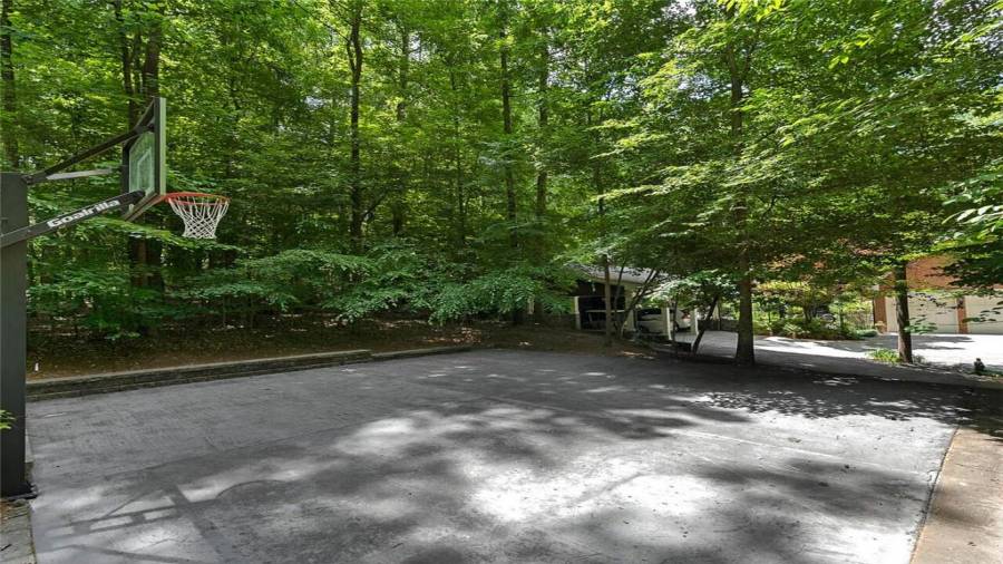 Can be used for lrg outdoor tented events