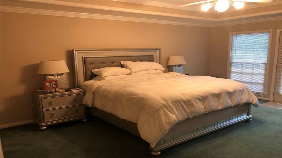 1683 Stonegate, Snellville, Georgia 30078, ,Single Family,For Sale,Stonegate,1000