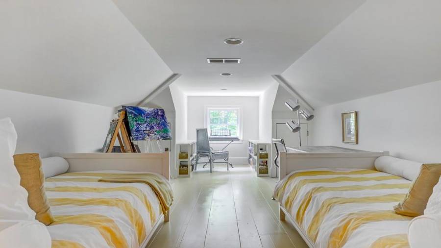 Third floor bonus room for play, art, music, or naps!