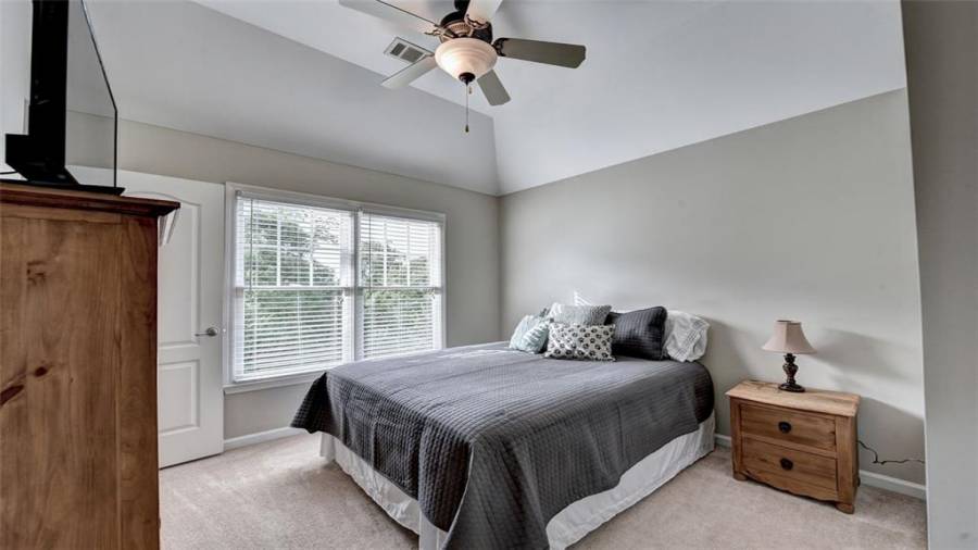 Bedroom with jack-n-jill bath