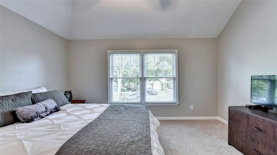 Bedroom with en-suite bathroom