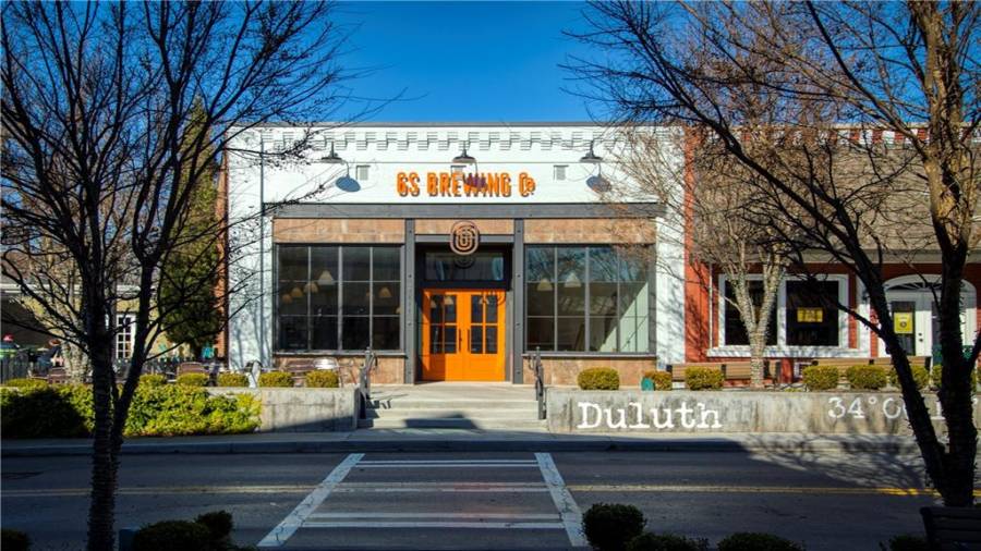 Various restaurants, retail stores and entertainment venues are in the Town Green walking area