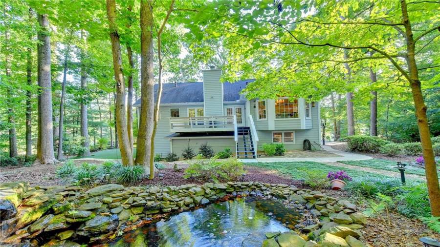 969 Vendue Dr. backyard oasis - water feature