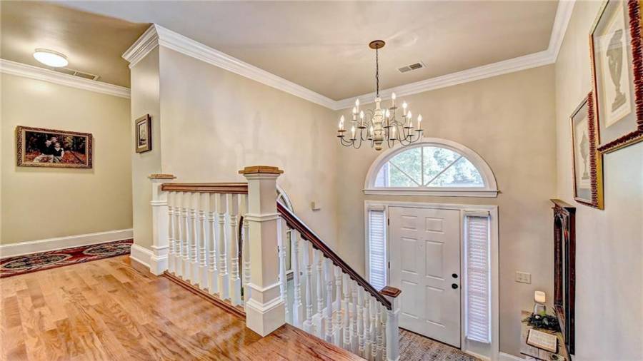 Split Foyer Entry - Beautiful hardwood floors