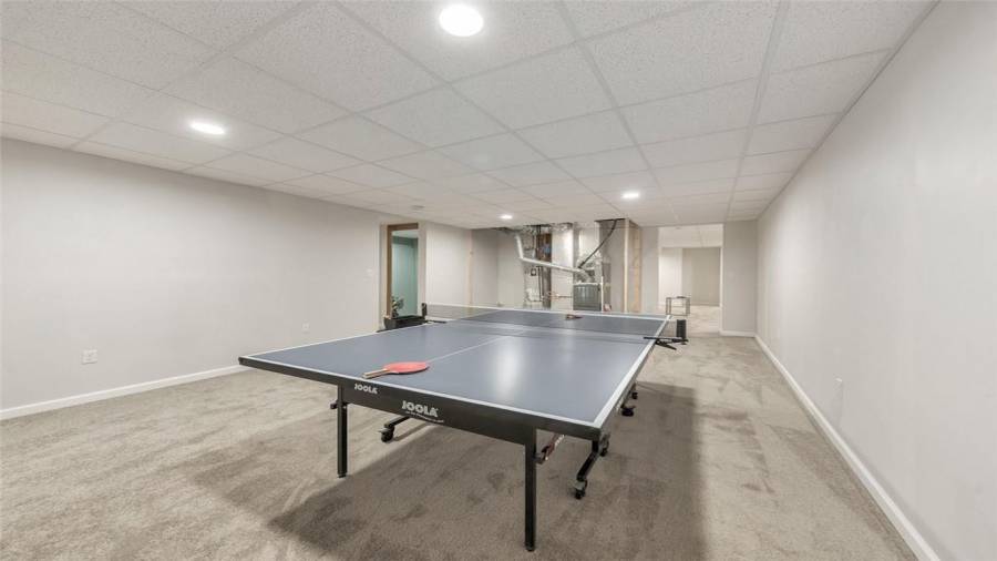 Recreation area in the basement!