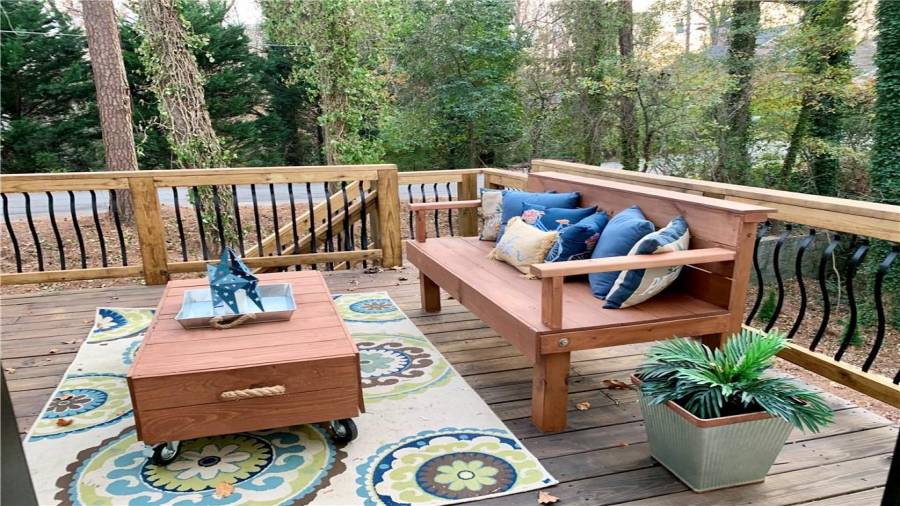 Awesome deck with access from kitchen or dining room