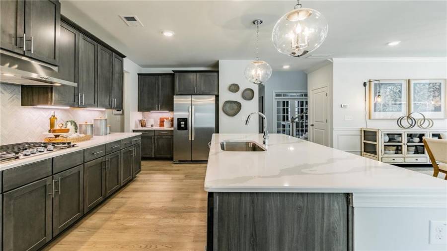 HOME TO BE BUILT Listing contains stock photos