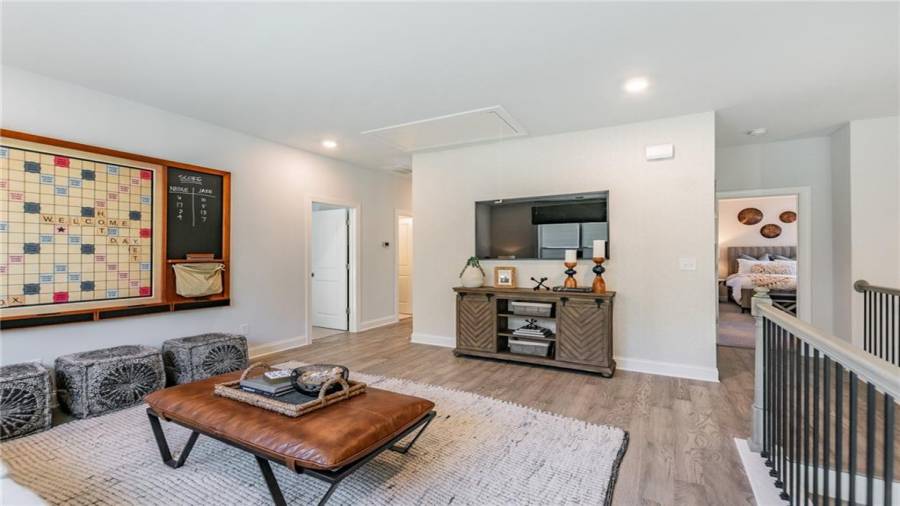 HOME TO BE BUILT Listing contains stock photos