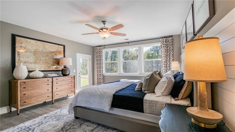 HOME TO BE BUILT Listing contains stock photos