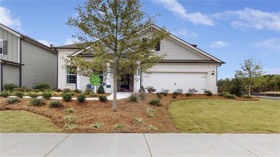 HOME TO BE BUILT Listing contains stock photos