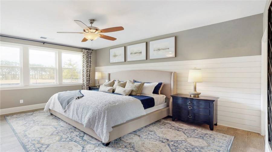 HOME TO BE BUILT Listing contains stock photos