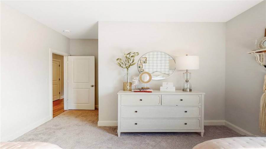 HOME TO BE BUILT Listing contains stock photos